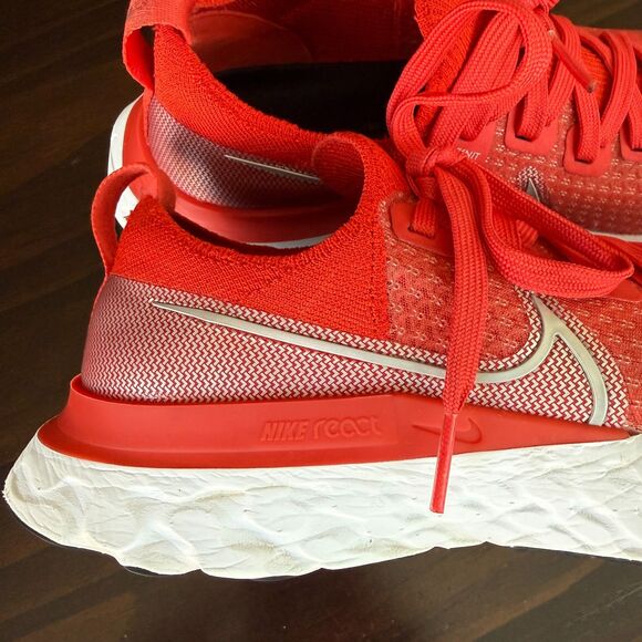Size 6.5 - NIKE REACT INFINITY RUN FK FLYKNIT WOMEN'S RUNNING TRAINNING SHOES - Picture 2 of 10